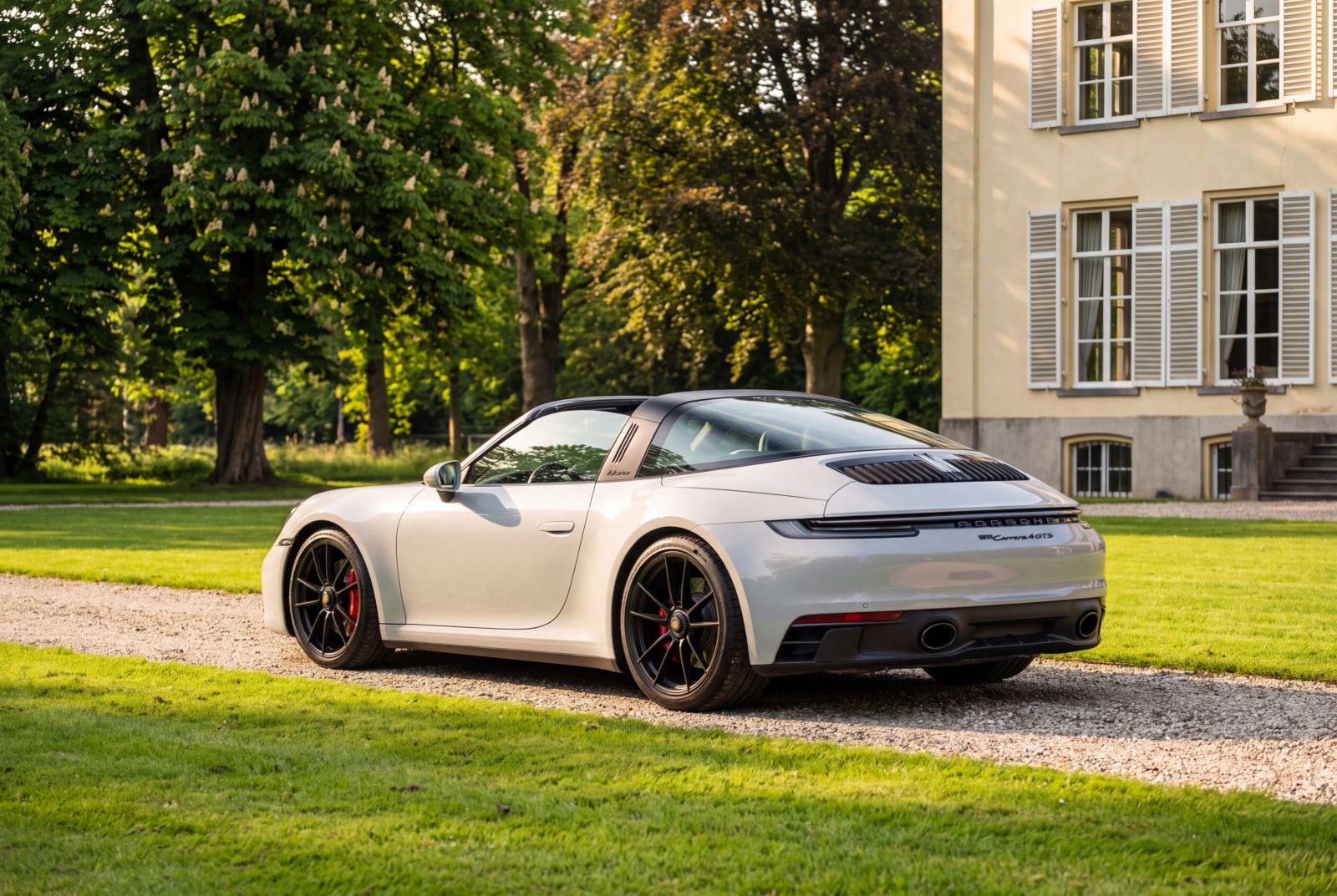 Porsche 911 (2024) — foto 122