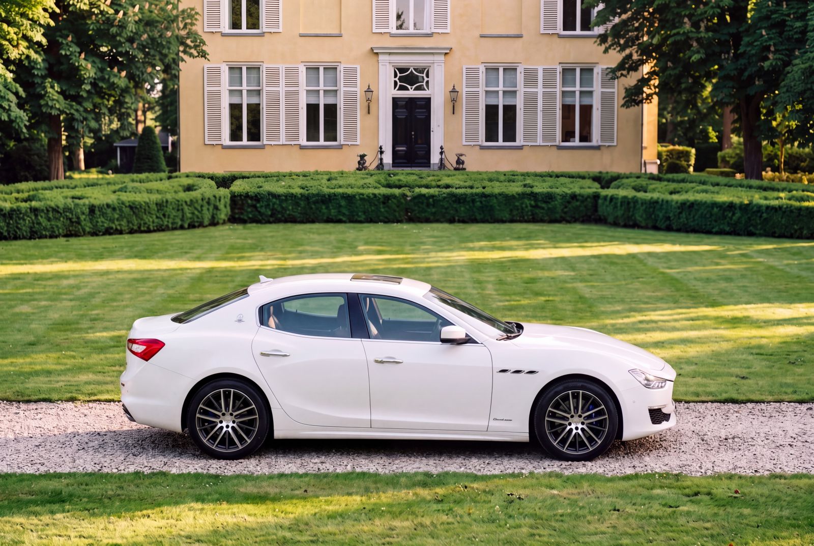 Maserati Ghibli (2019) — photo 113