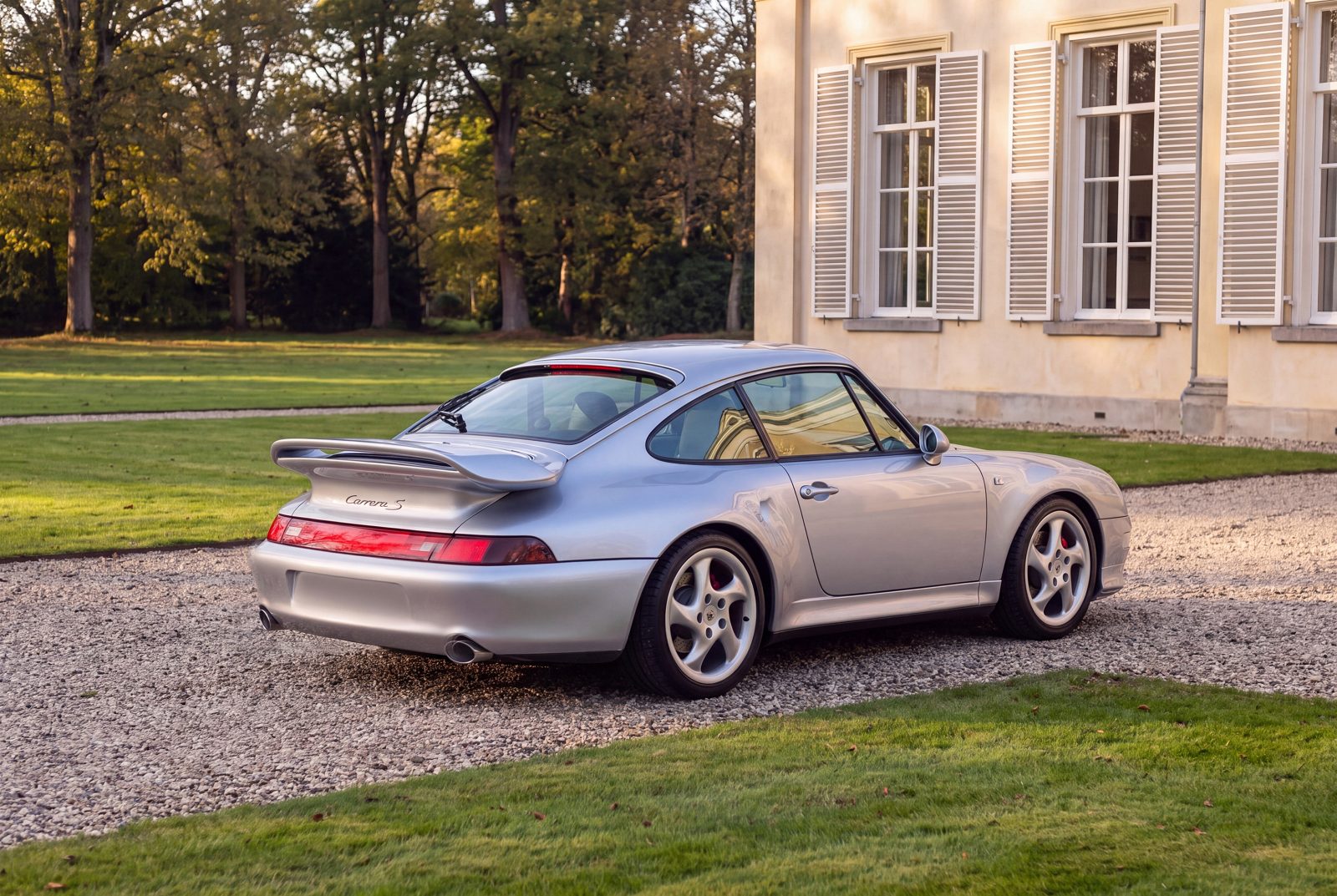 Porsche 911 (1995) — صورة 120