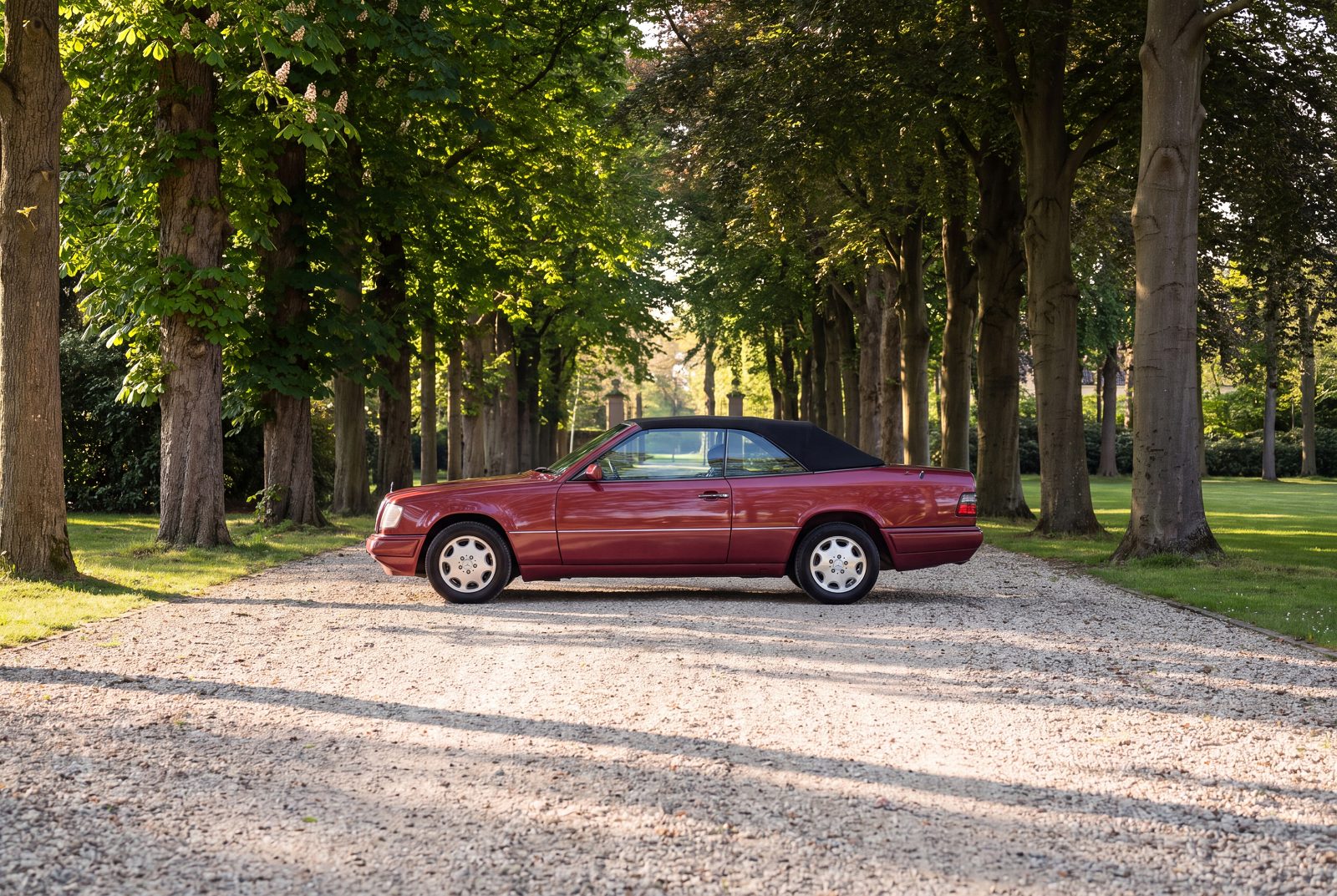 Mercedes-Benz E-Klasse (1995) — foto 92