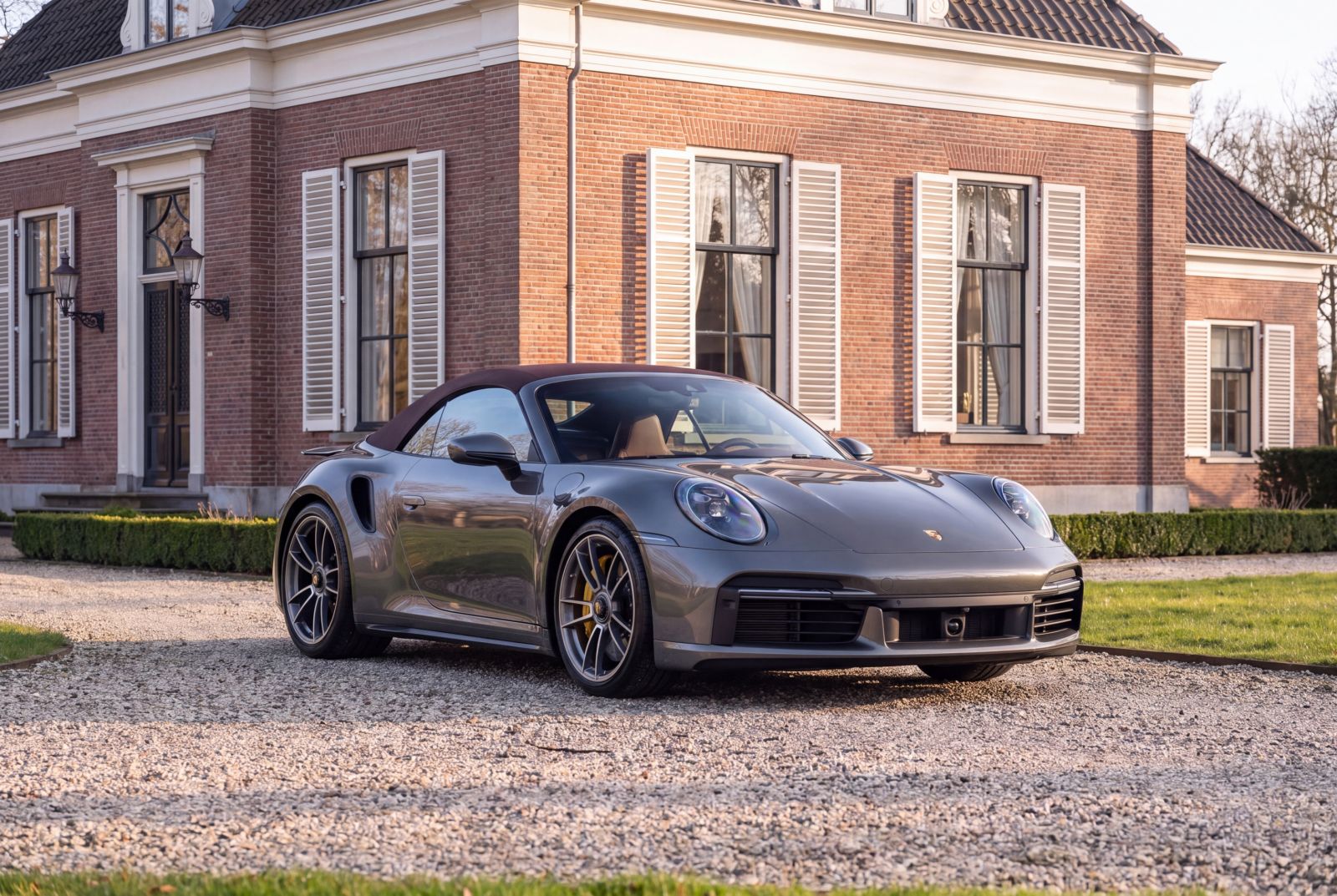Porsche 911 (2021) — foto 104