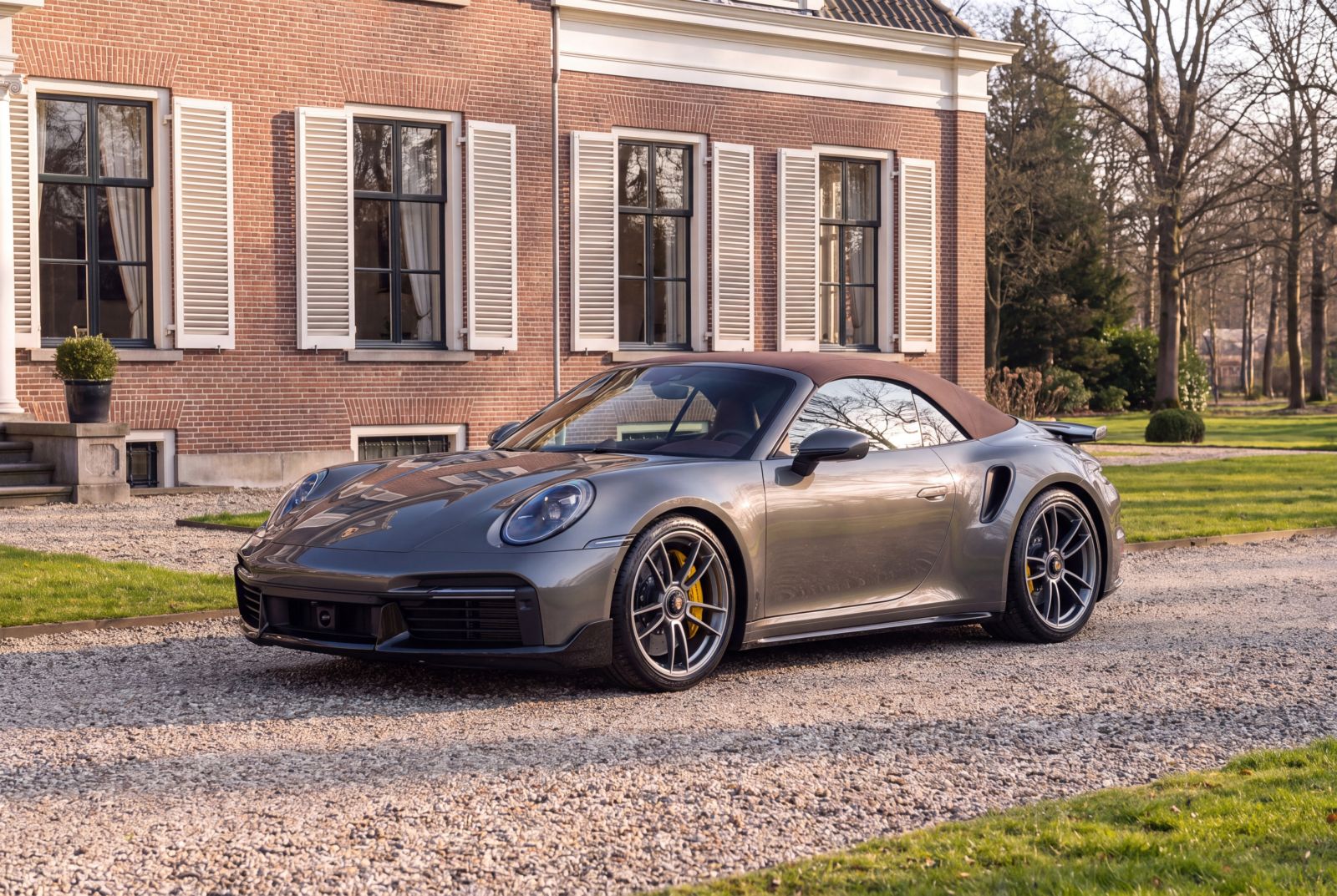 Porsche 911 (2021) — foto 106