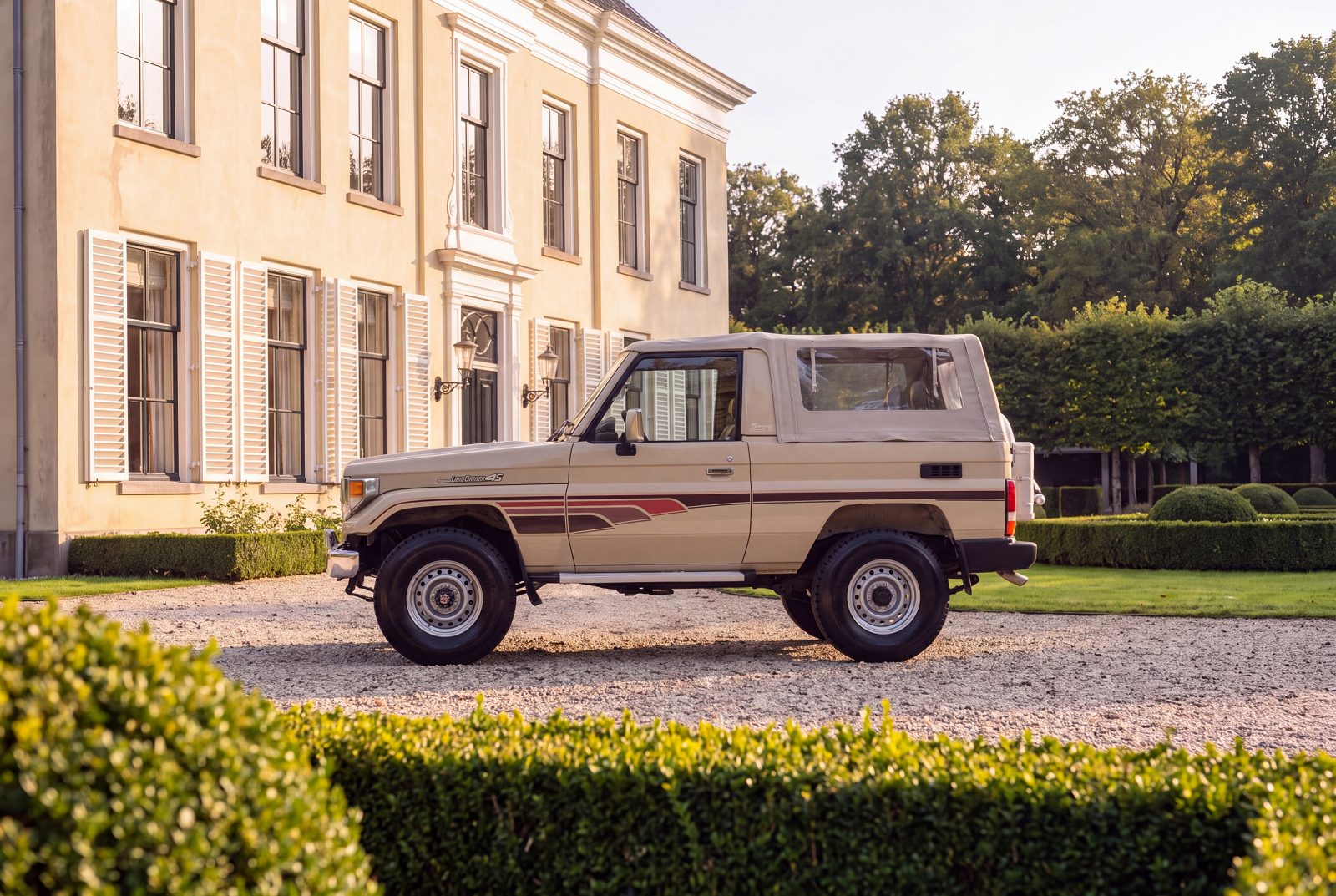 Toyota Land Cruiser (1994) — Foto 81