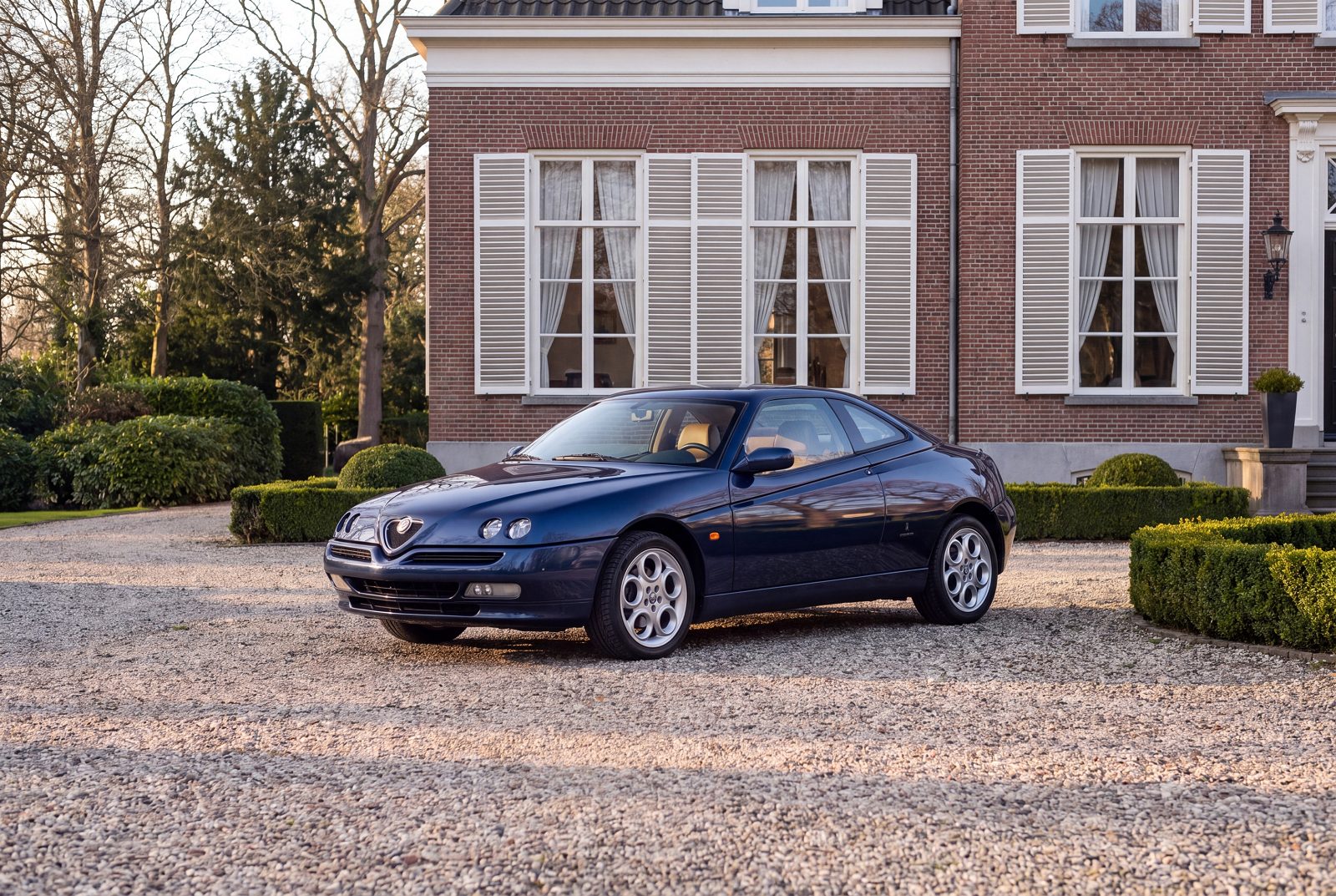 Alfa Romeo GTV (1999) — photo 86