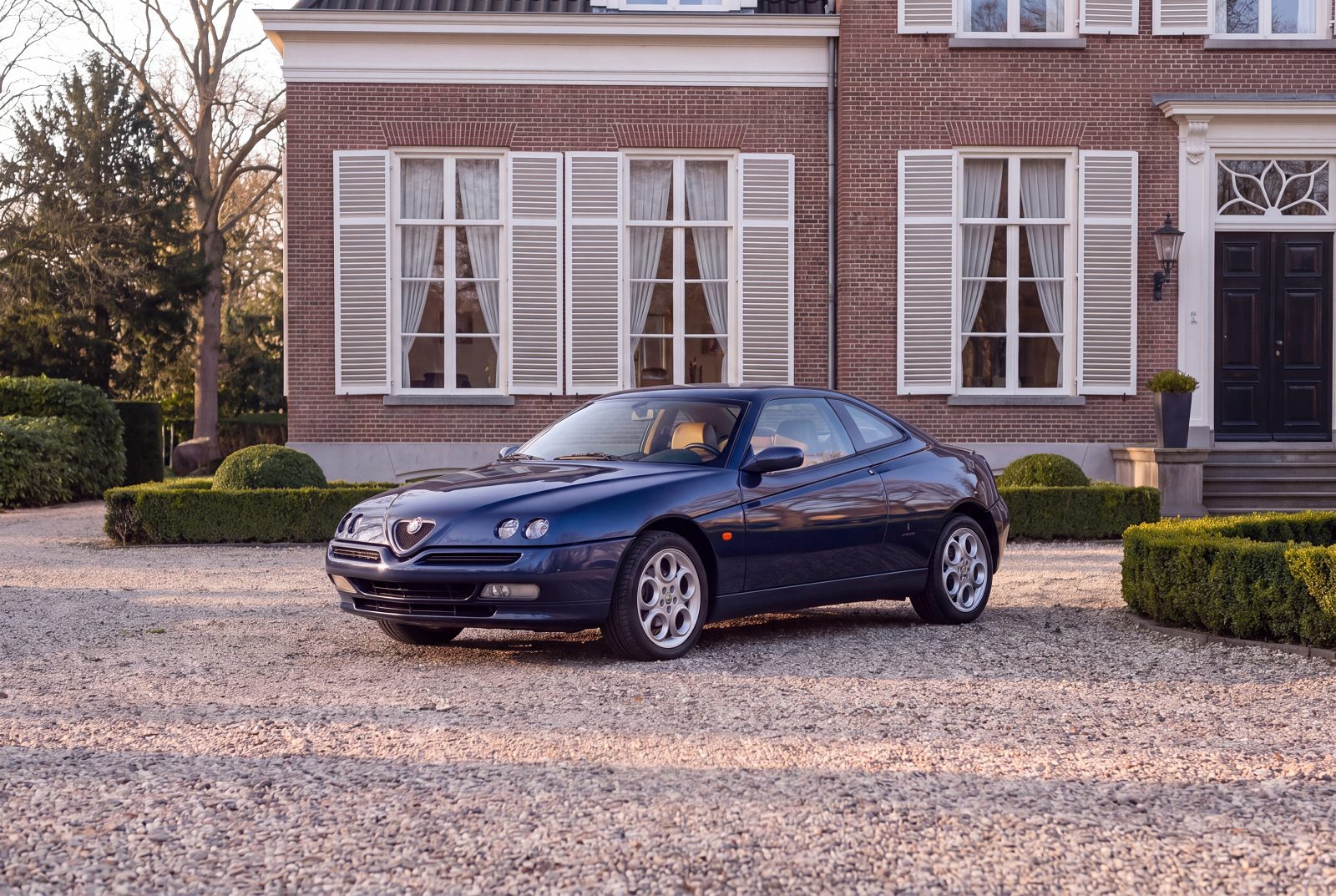 Alfa Romeo GTV (1999) — photo 93