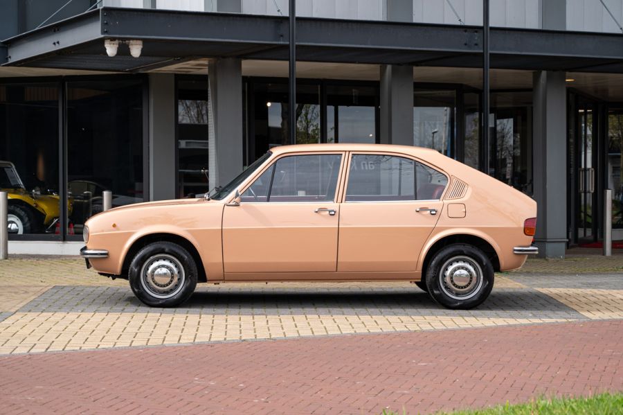 Alfa Romeo Alfasud 1.2 Berlina (1973) — foto 5