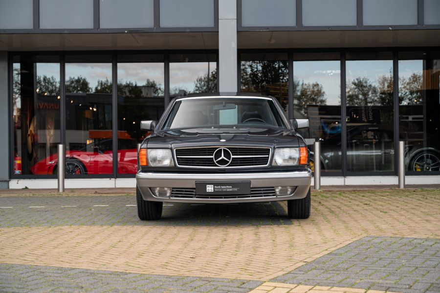 Mercedes-Benz S-Klasse 500SEC (1988) — صورة 2