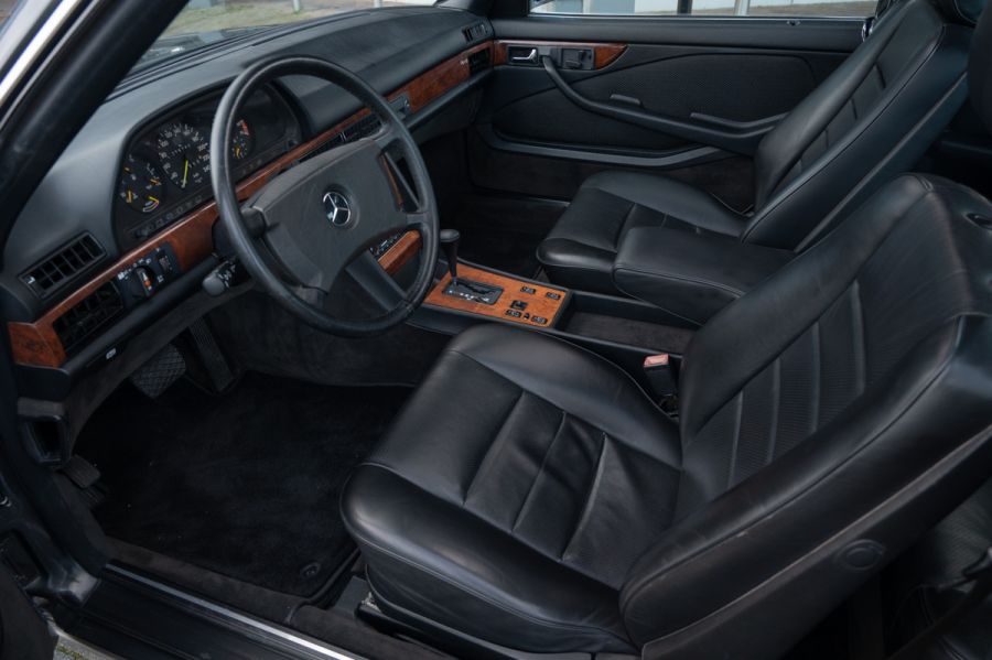 Mercedes-Benz S-Klasse 500SEC (1988) — صورة 3
