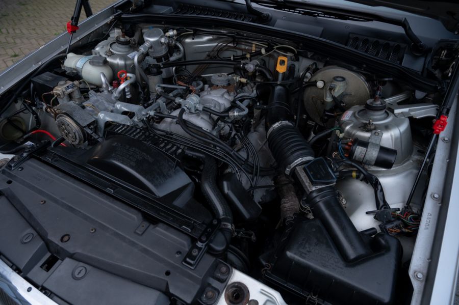Volvo 760 GLE 2.8 (1988) — صورة 7
