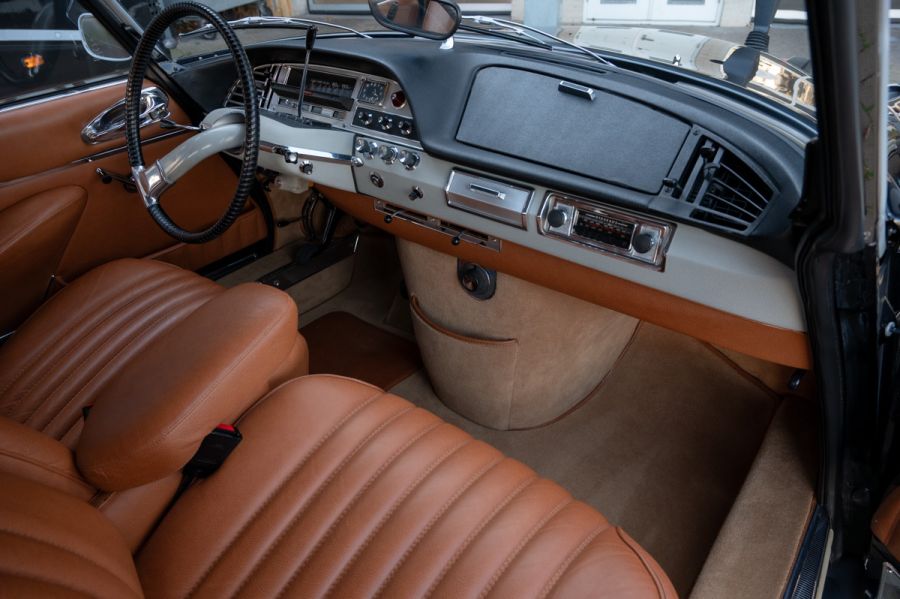 Citroën DS 21 Pallas (1967) — foto 4