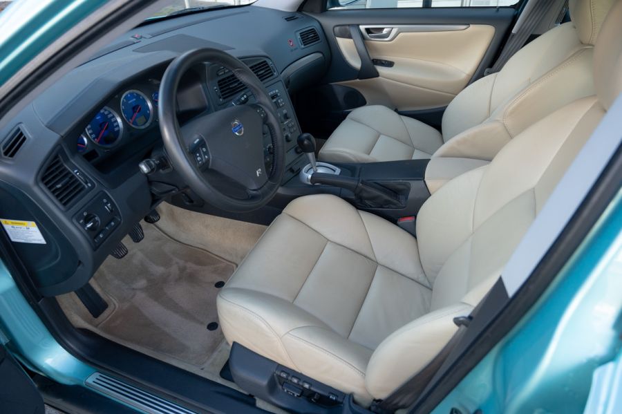 Volvo V70 2.5 R (2003) — foto 5