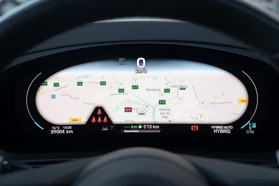 Porsche Cayenne 3.0 S E-Hybrid (2024) — صورة 6