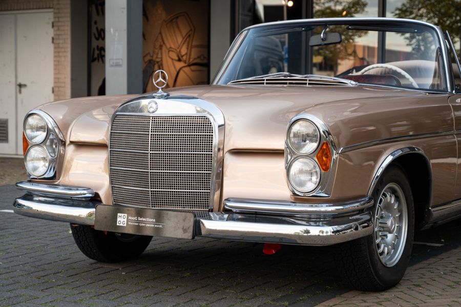 Mercedes-Benz S-Klasse 220 SE W111 Cabriolet (1963) — foto 4